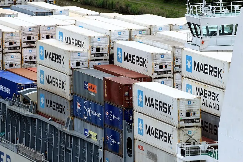 Maersk eleva para 20% sobretaxa sobre transporte terrestre no Reino Unido e na Irlanda